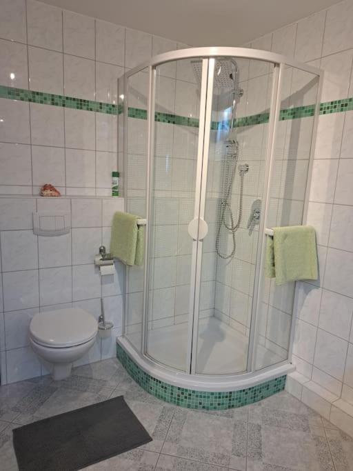 Schoene 2 Zimmer Wohnung Fürth Exterior foto