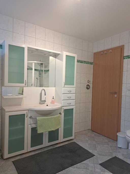 Schoene 2 Zimmer Wohnung Fürth Exterior foto